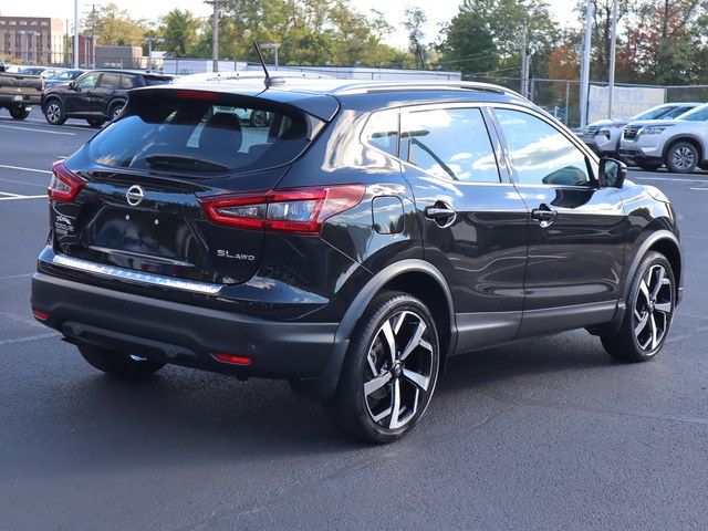 2022 Nissan Rogue Sport SL