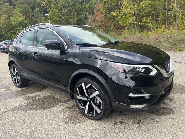 2022 Nissan Rogue Sport SL