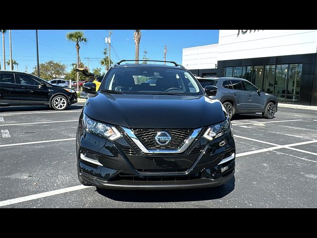 2022 Nissan Rogue Sport SL