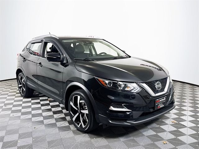 2022 Nissan Rogue Sport SL