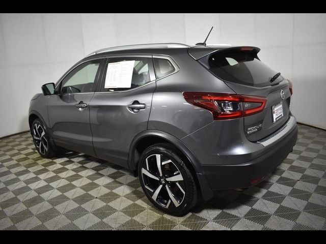 2022 Nissan Rogue Sport SL