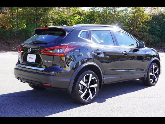 2022 Nissan Rogue Sport SL