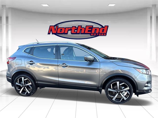 2022 Nissan Rogue Sport SL