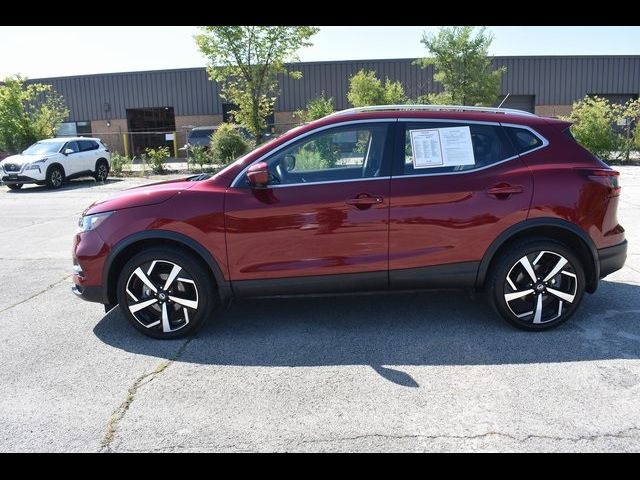 2022 Nissan Rogue Sport SL