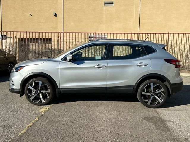 2022 Nissan Rogue Sport SL