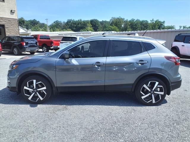 2022 Nissan Rogue Sport SL