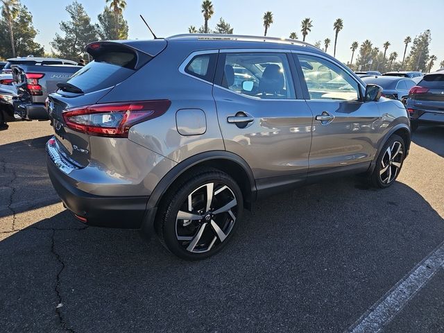 2022 Nissan Rogue Sport SL