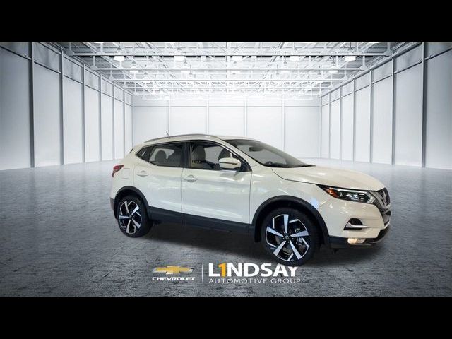 2022 Nissan Rogue Sport SL