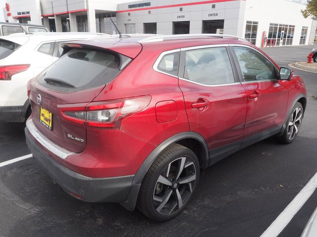 2022 Nissan Rogue Sport SL