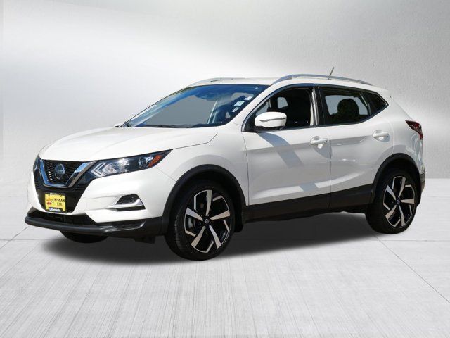 2022 Nissan Rogue Sport SL