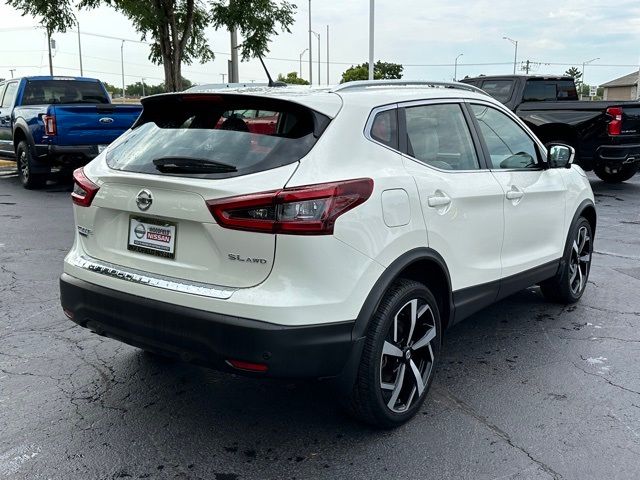 2022 Nissan Rogue Sport SL