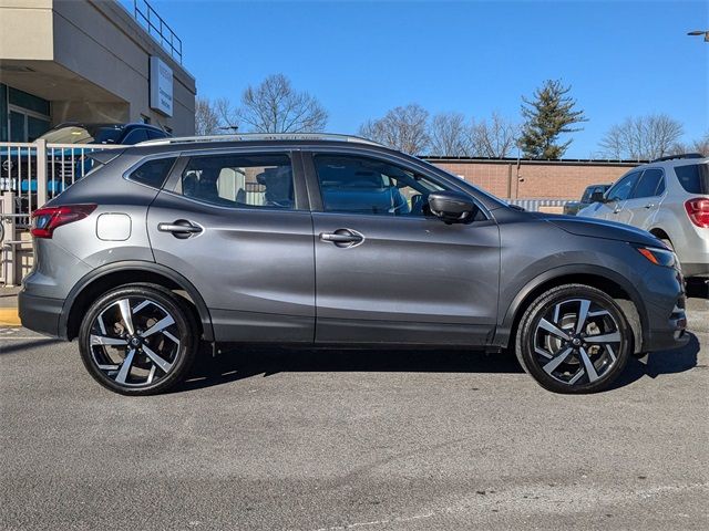 2022 Nissan Rogue Sport SL