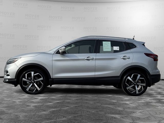 2022 Nissan Rogue Sport SL