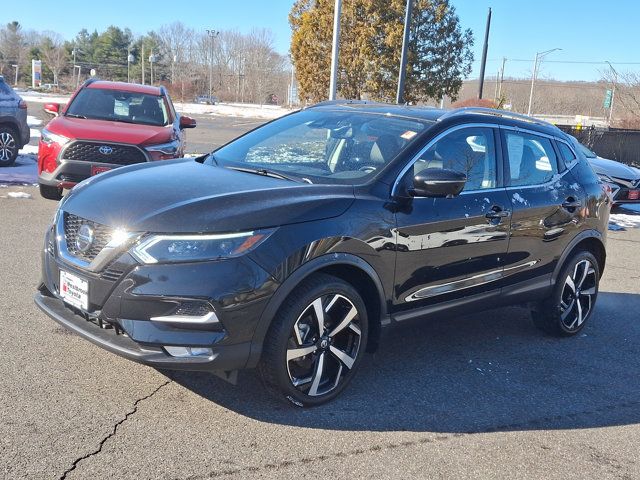 2022 Nissan Rogue Sport SL