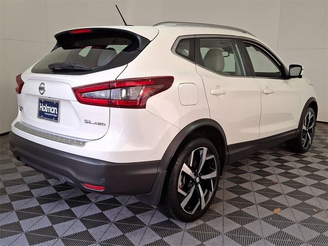 2022 Nissan Rogue Sport SL