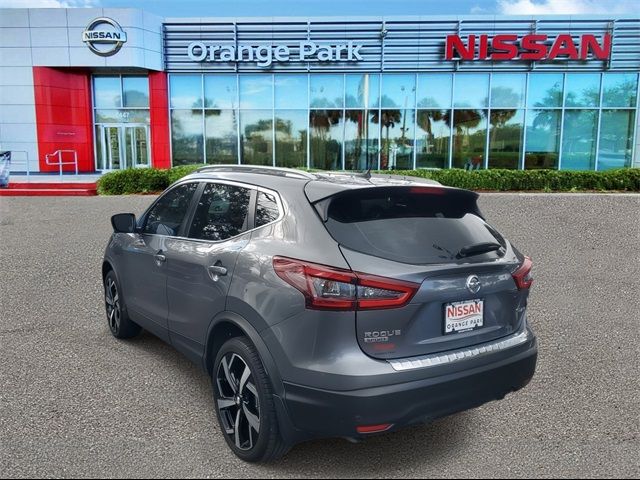 2022 Nissan Rogue Sport SL