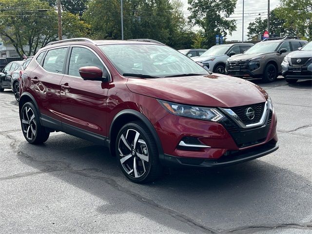 2022 Nissan Rogue Sport SL