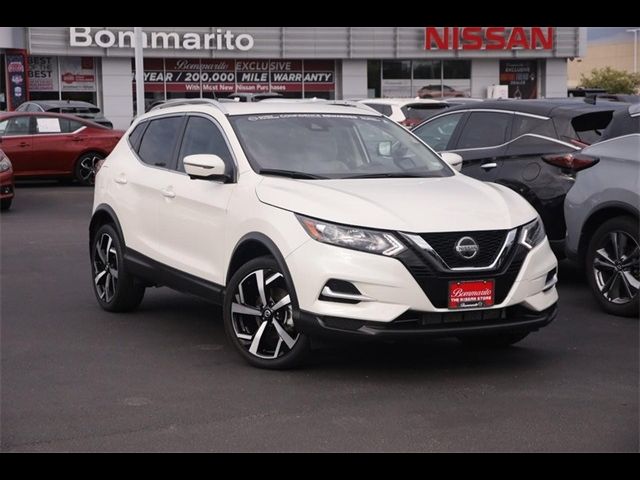 2022 Nissan Rogue Sport SL