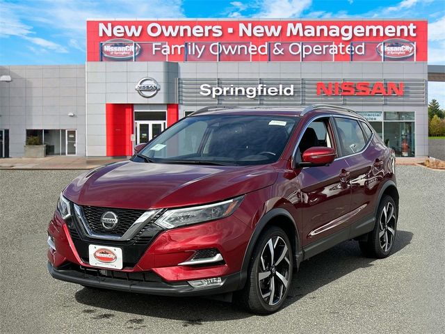 2022 Nissan Rogue Sport SL