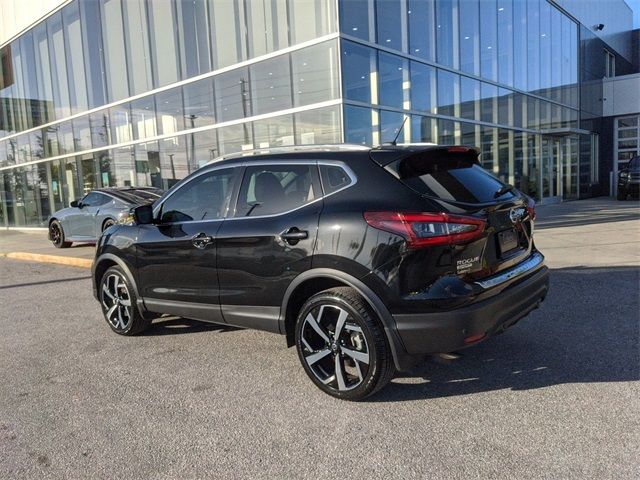 2022 Nissan Rogue Sport SL