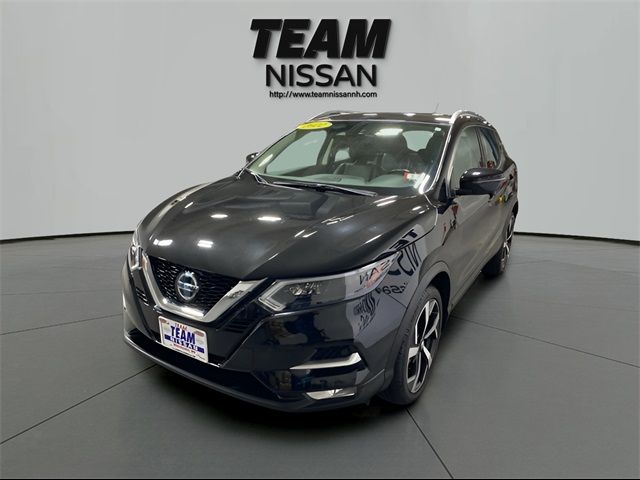 2022 Nissan Rogue Sport SL