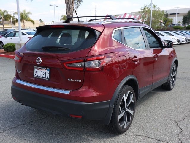 2022 Nissan Rogue Sport SL