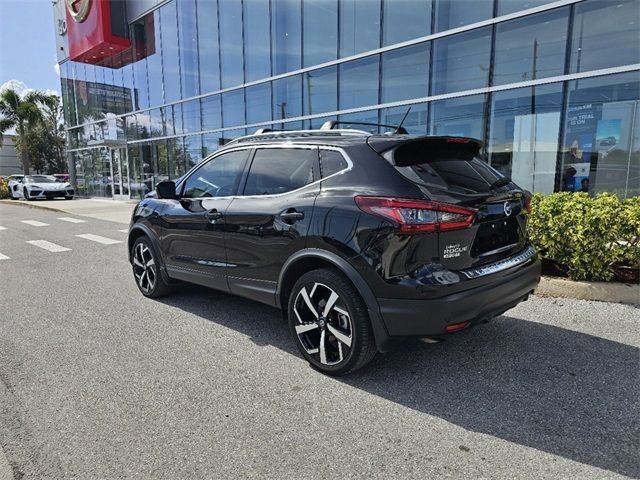 2022 Nissan Rogue Sport SL