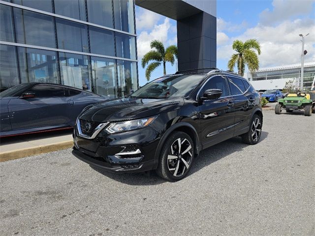 2022 Nissan Rogue Sport SL