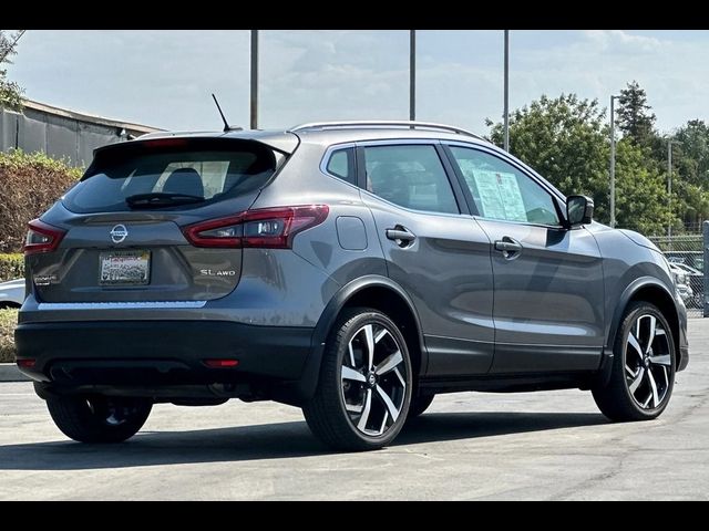 2022 Nissan Rogue Sport SL