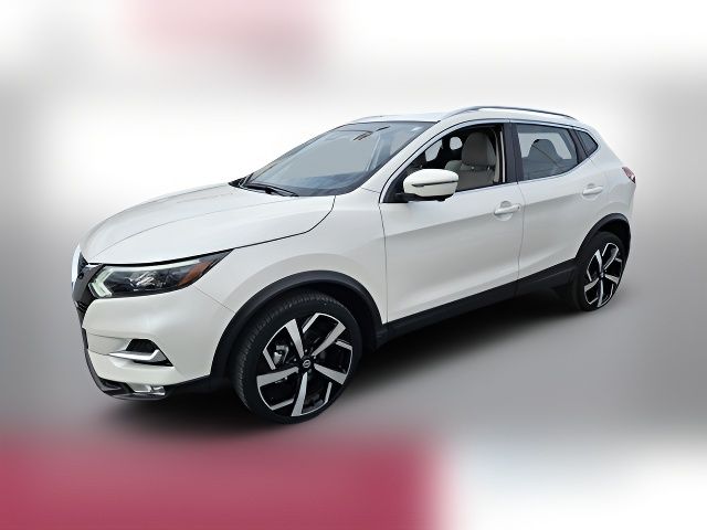 2022 Nissan Rogue Sport SL