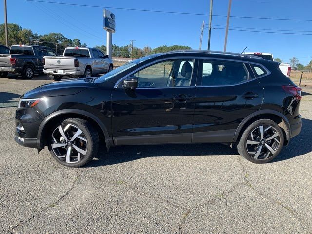 2022 Nissan Rogue Sport SL