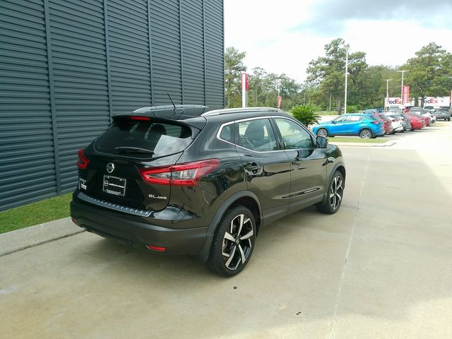 2022 Nissan Rogue Sport SL