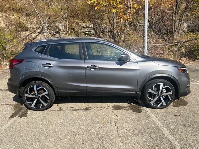 2022 Nissan Rogue Sport SL