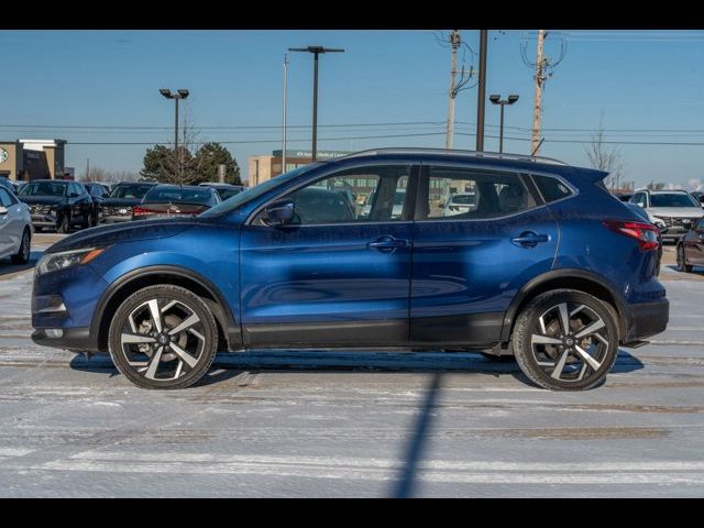 2022 Nissan Rogue Sport SL