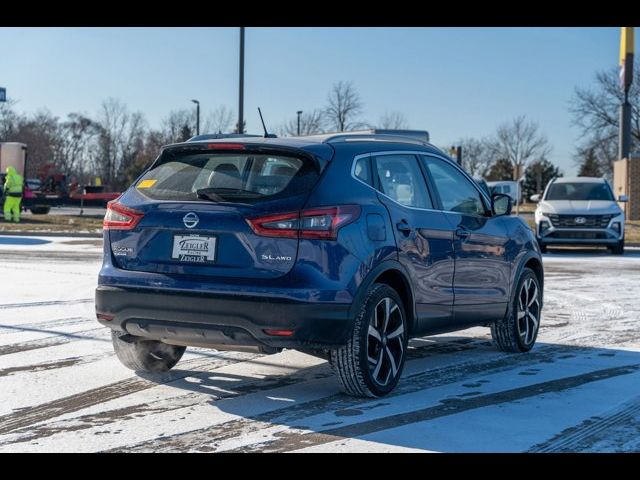 2022 Nissan Rogue Sport SL