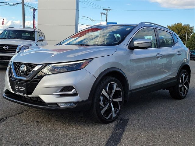 2022 Nissan Rogue Sport SL