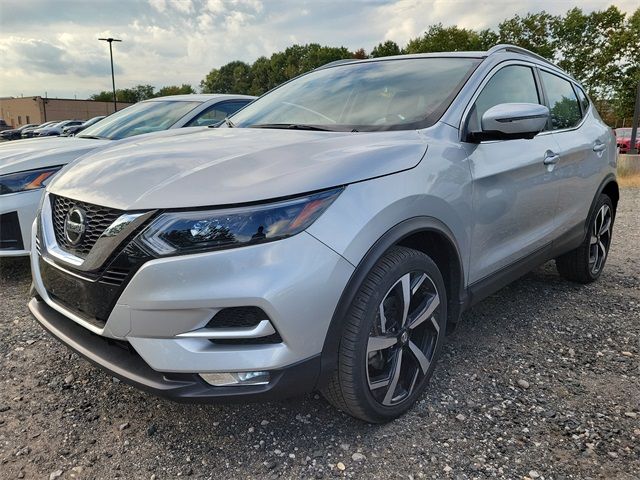 2022 Nissan Rogue Sport SL