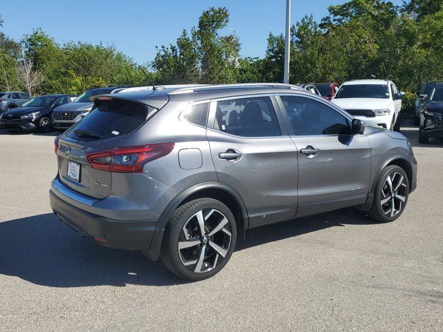 2022 Nissan Rogue Sport SL