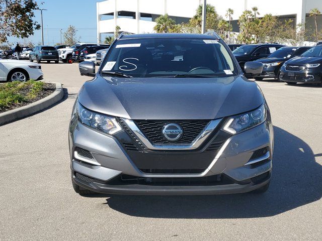 2022 Nissan Rogue Sport SL