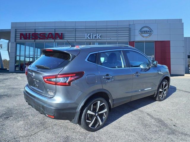 2022 Nissan Rogue Sport SL