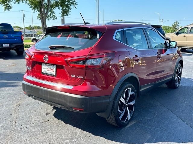 2022 Nissan Rogue Sport SL