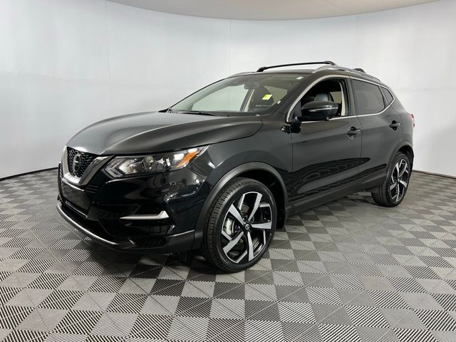 2022 Nissan Rogue Sport SL