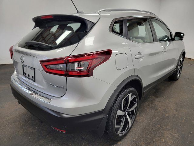 2022 Nissan Rogue Sport SL