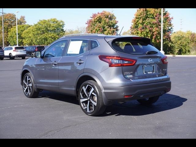 2022 Nissan Rogue Sport SL