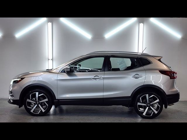 2022 Nissan Rogue Sport SL