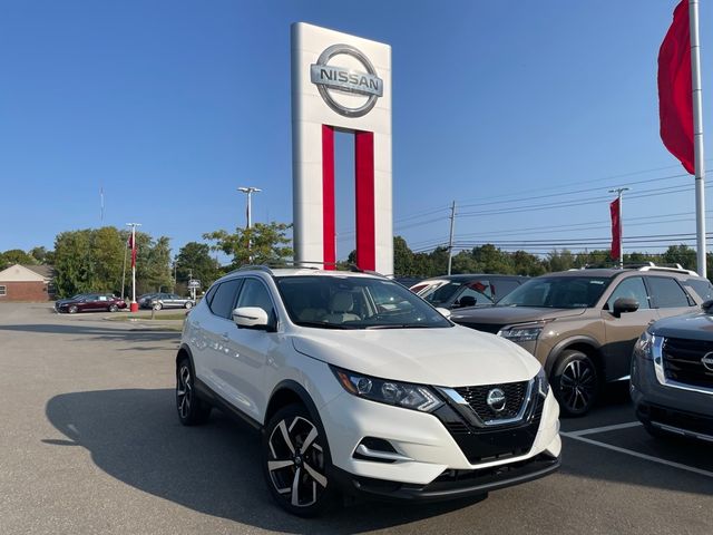 2022 Nissan Rogue Sport SL