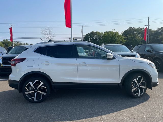 2022 Nissan Rogue Sport SL