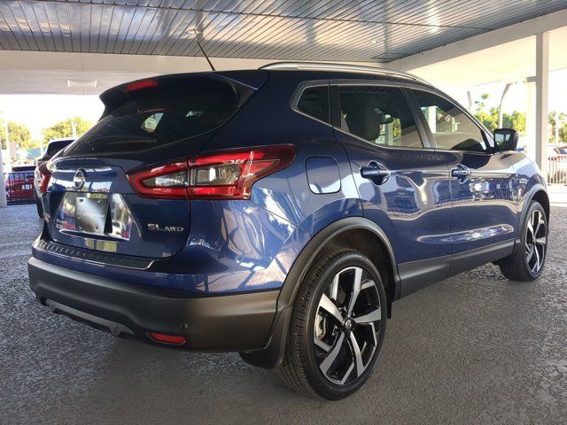 2022 Nissan Rogue Sport SL