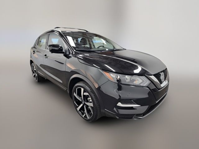 2022 Nissan Rogue Sport SL