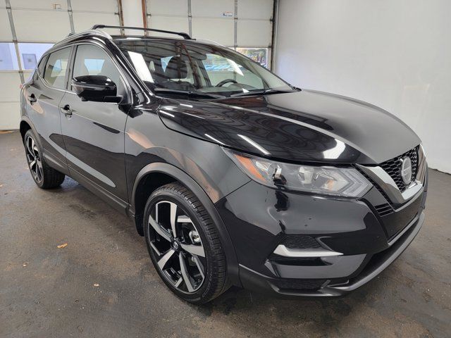 2022 Nissan Rogue Sport SL